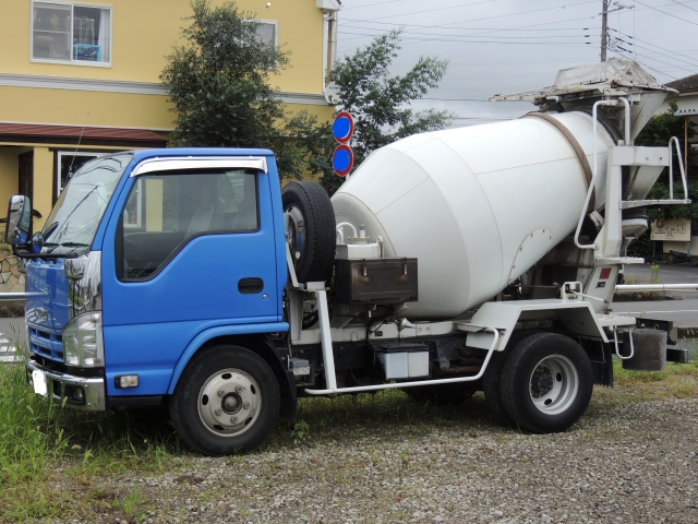 交通量AI 特殊貨物車